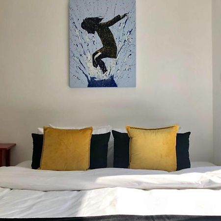One Bedroom Apartment In Kings Cross Лондон Экстерьер фото